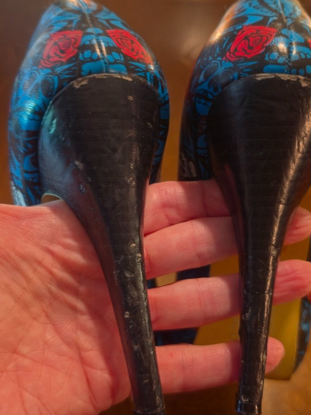 Iron Fist Blue Skull & Rose Heels — Bright Blue Graphic Print — Rare Size 9 - Picture 5 of 6